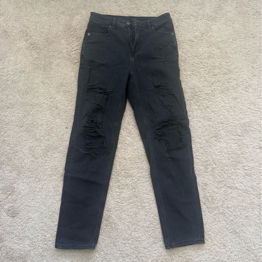 American Eagle Comfort Stretch High Rise Mom Jeans